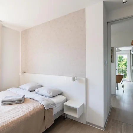 Treetop Near Mtp Appartement Poznań