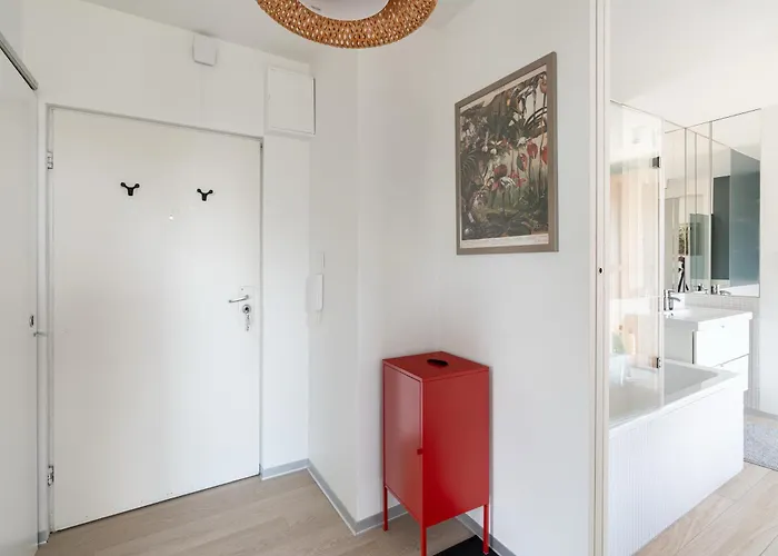 Treetop Near Mtp Poznań