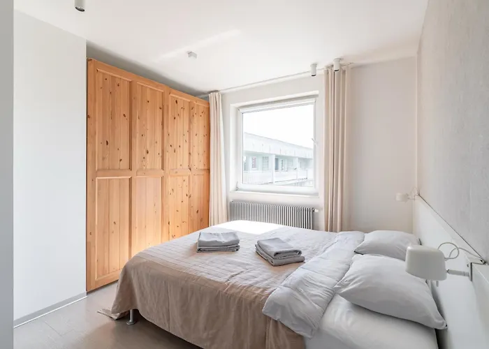 Treetop Near Mtp Apartman *